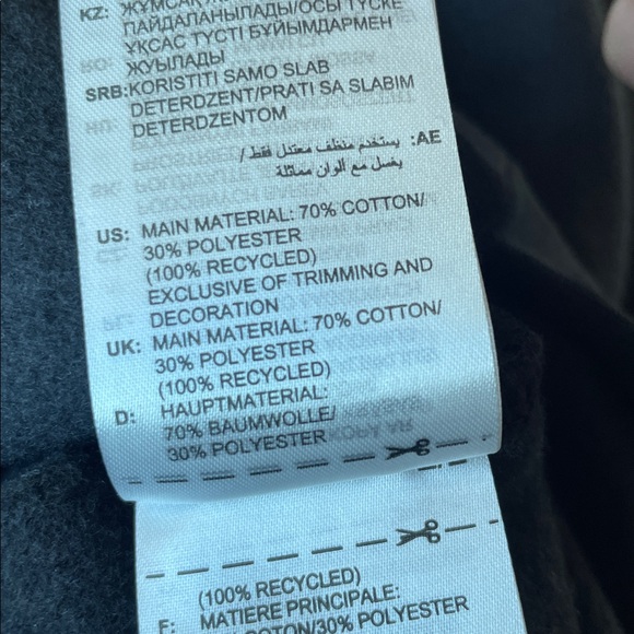 Adidas Cropped Sweatshirt Women’s Large Black Embroidered White Logo NWT - Picture 8 of 8